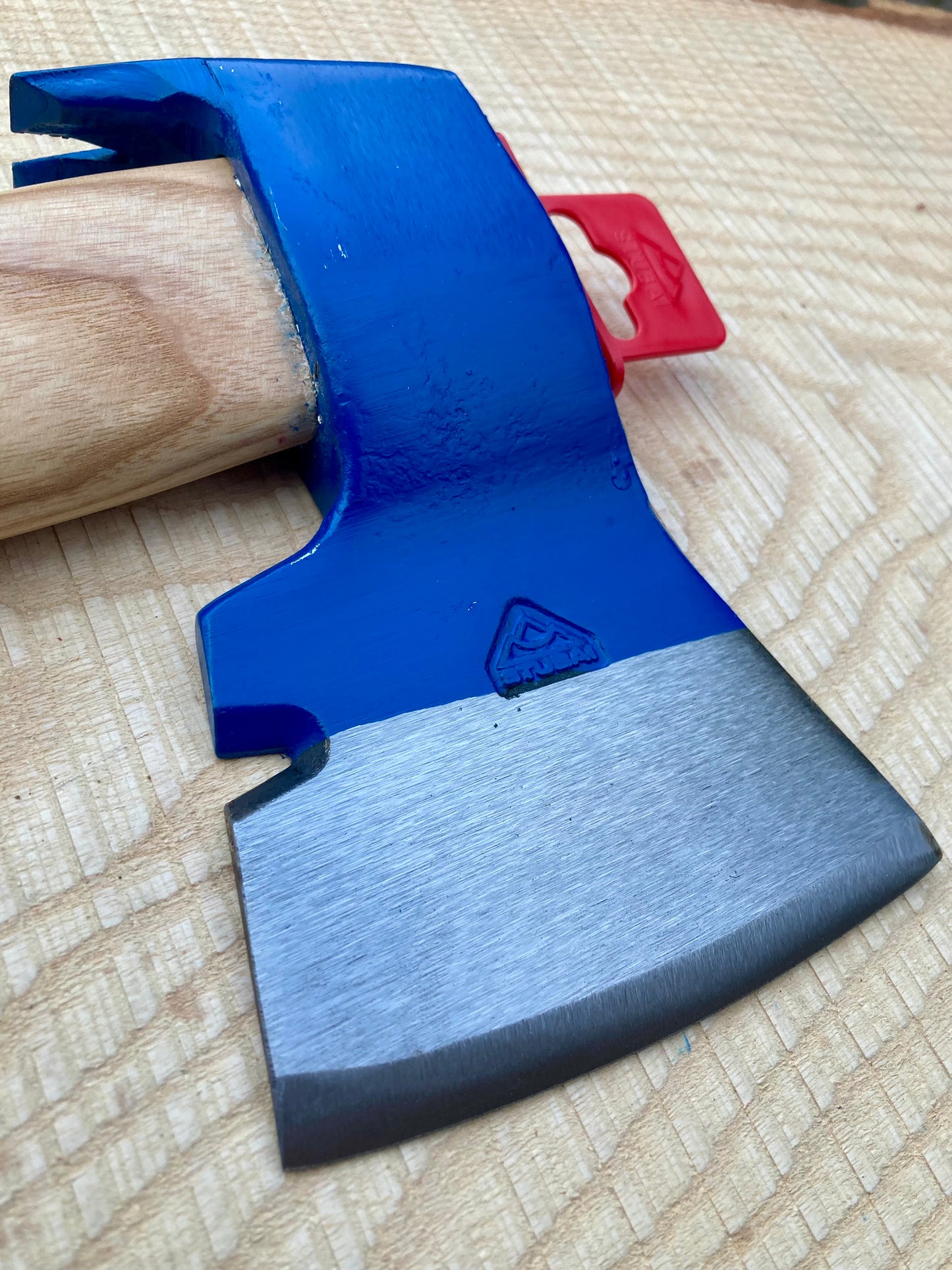 Stubai - Side Axe 800g (Right Handed)