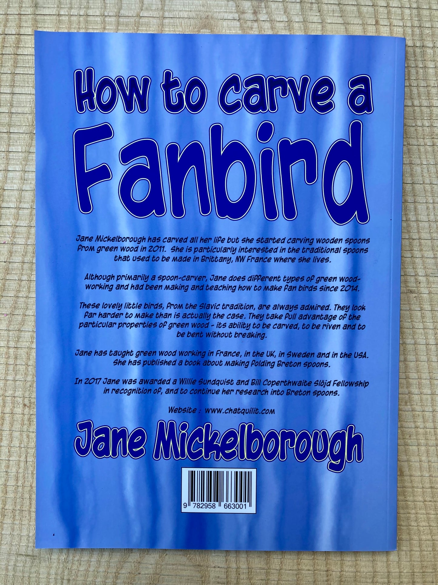How to Carve a Fan Bird - Jane Mickelborough