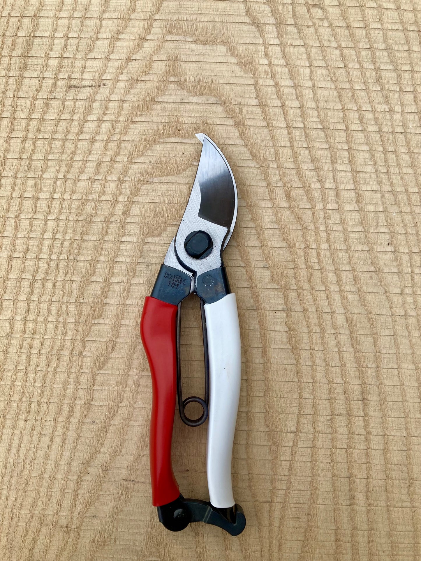 Okatsune Secateurs - Small